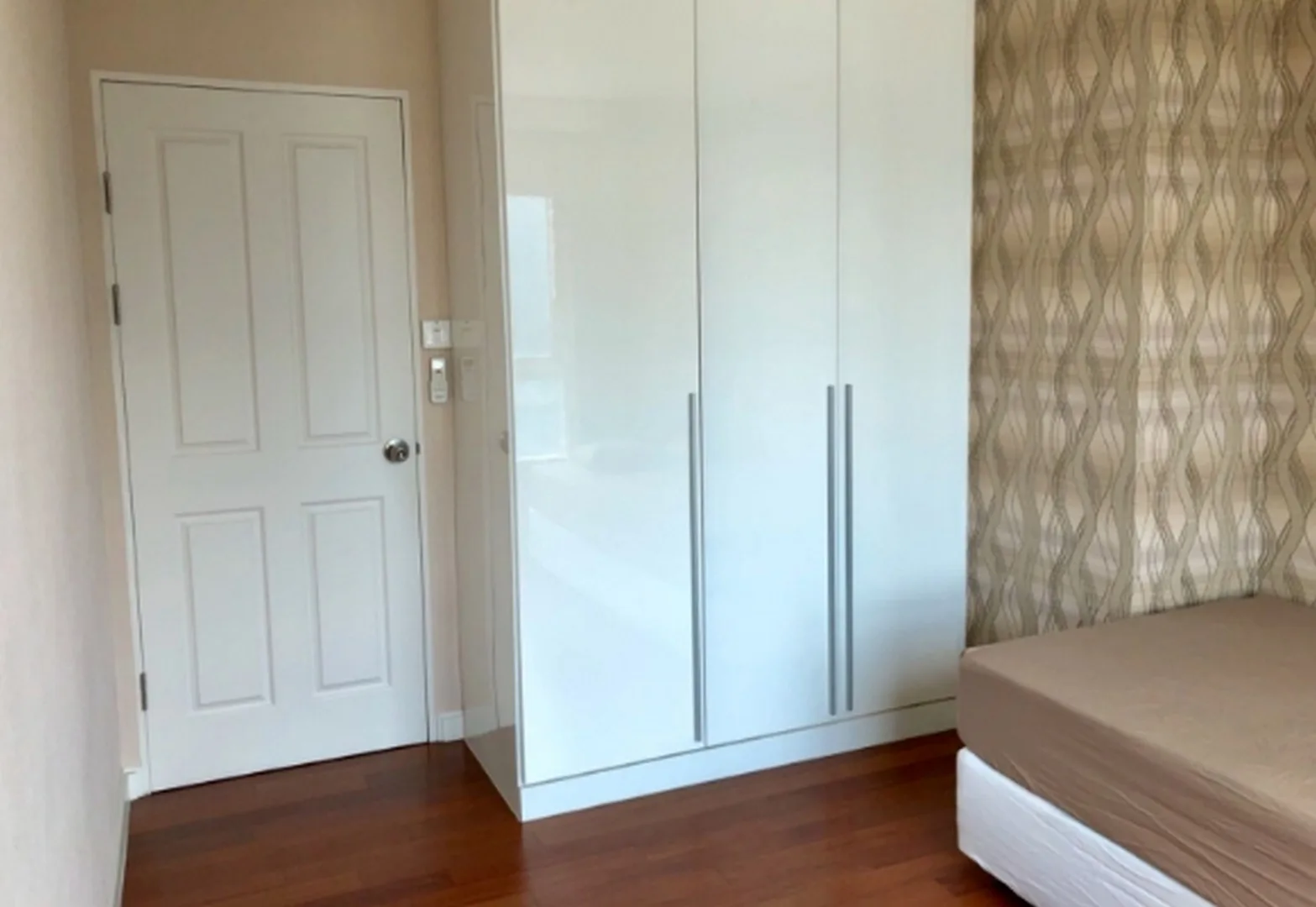 Property photos for Belle Grand Rama 9