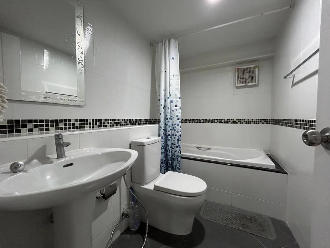 Property photos for Thonglor Tower
