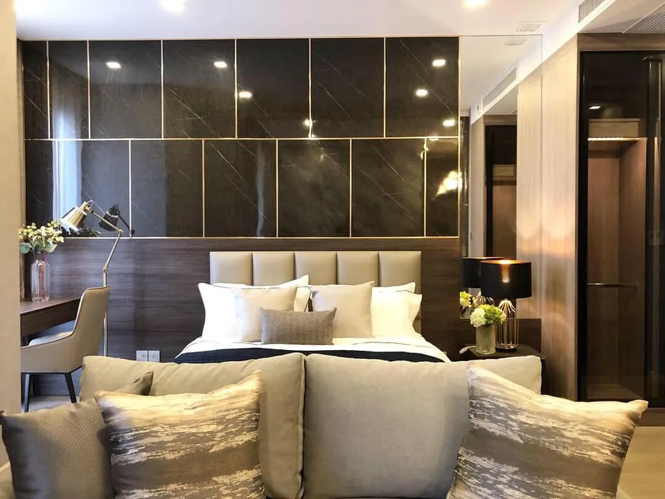 Property photos for Ashton Asoke