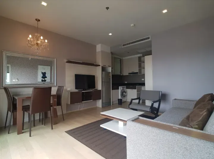 Property photos for Noble Refine