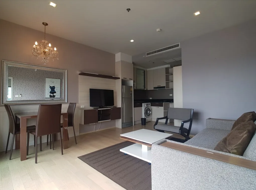Property photos for Noble Refine