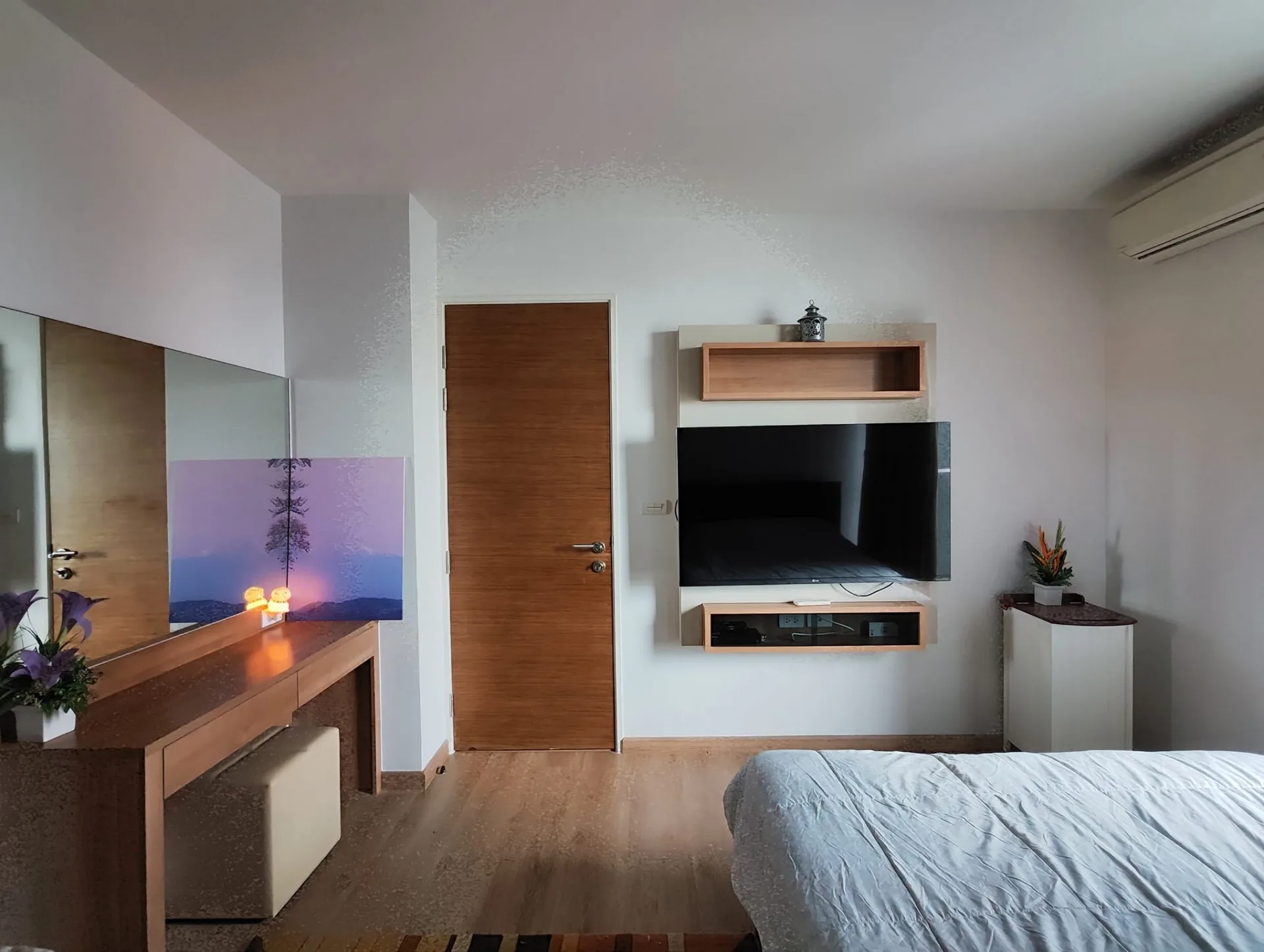 Property photos for Rhythm Phahol-Ari