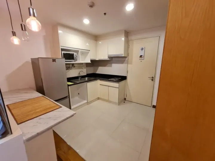 Property photos for THE LINE Phahonyothin Park