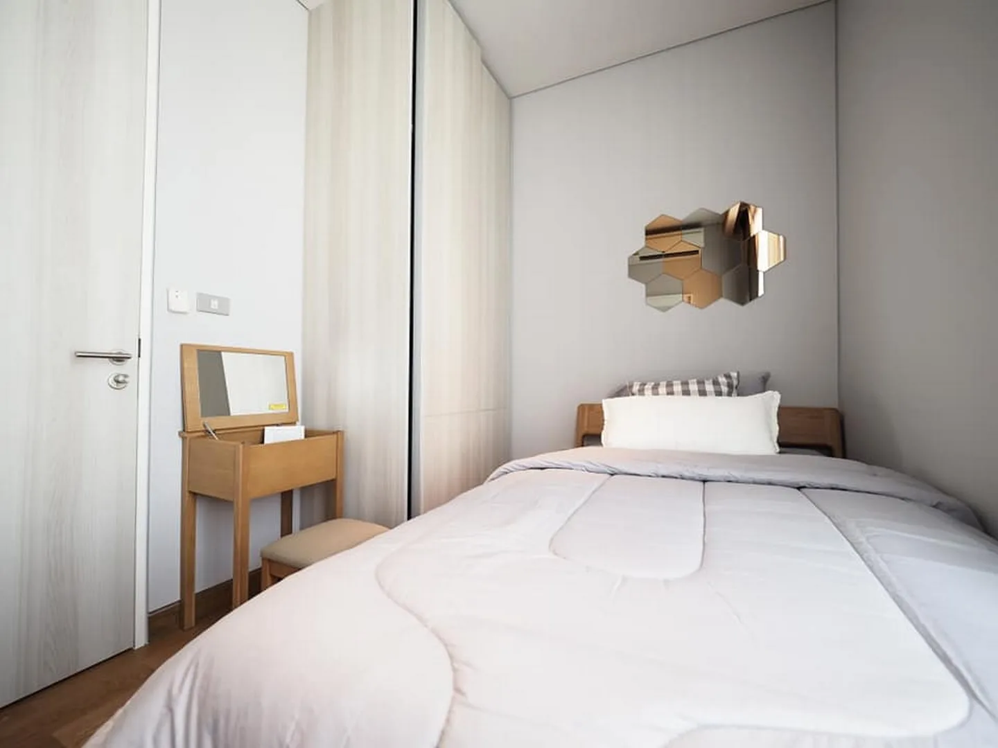 Property photos for The Lumpini 24