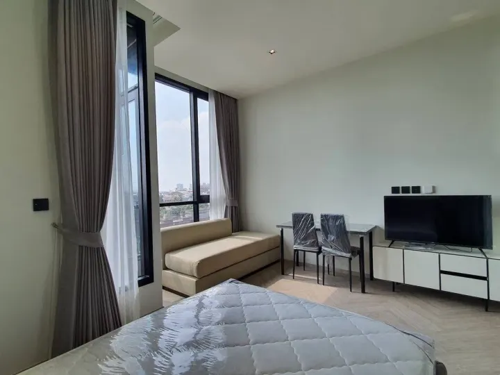 Property photos for Chapter Charoennakhorn-riverside