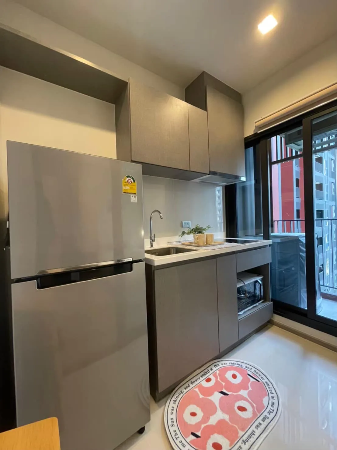 Property photos for Life Asoke Hype