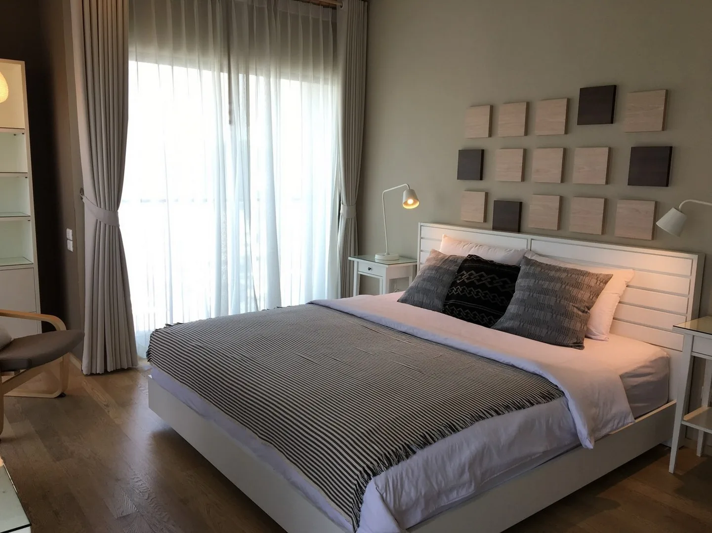 Property photos for Noble Refine