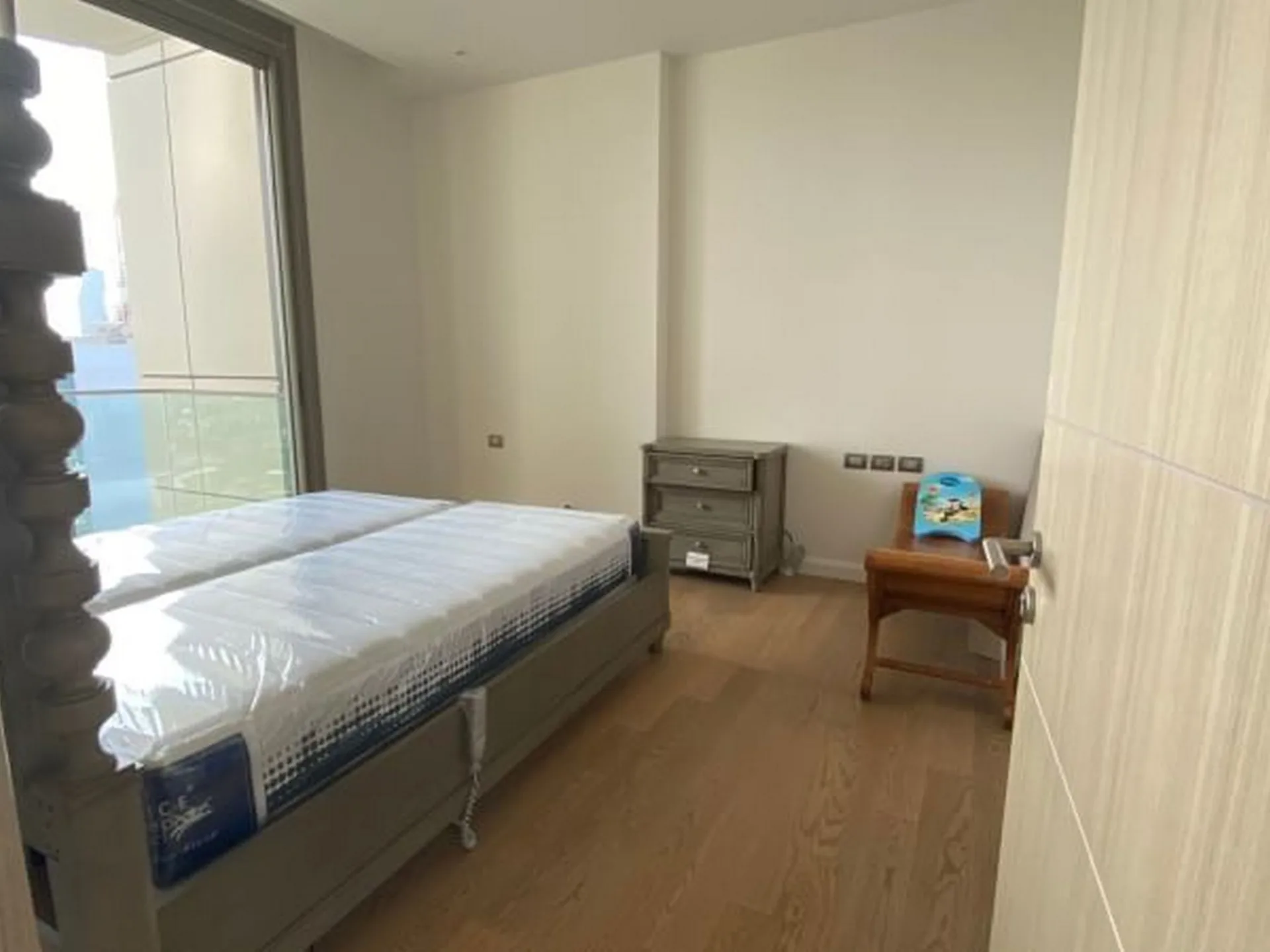 Property photos for Magnolias Waterfront Residences