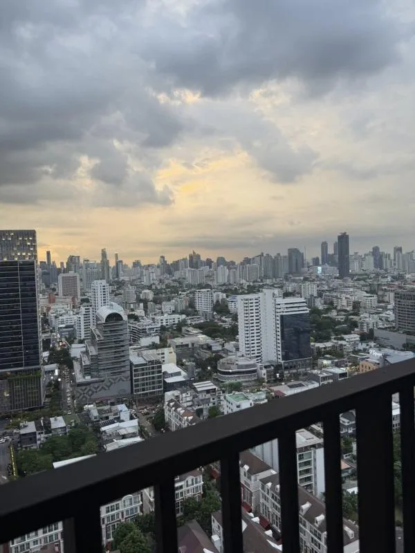 Property photos for Park Origin Thonglor