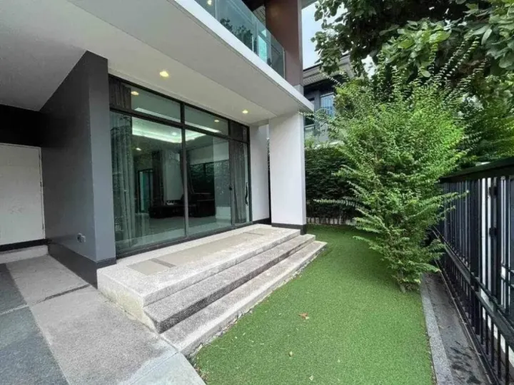 Property photos for Setthasiri Krungthep Kreetha 1