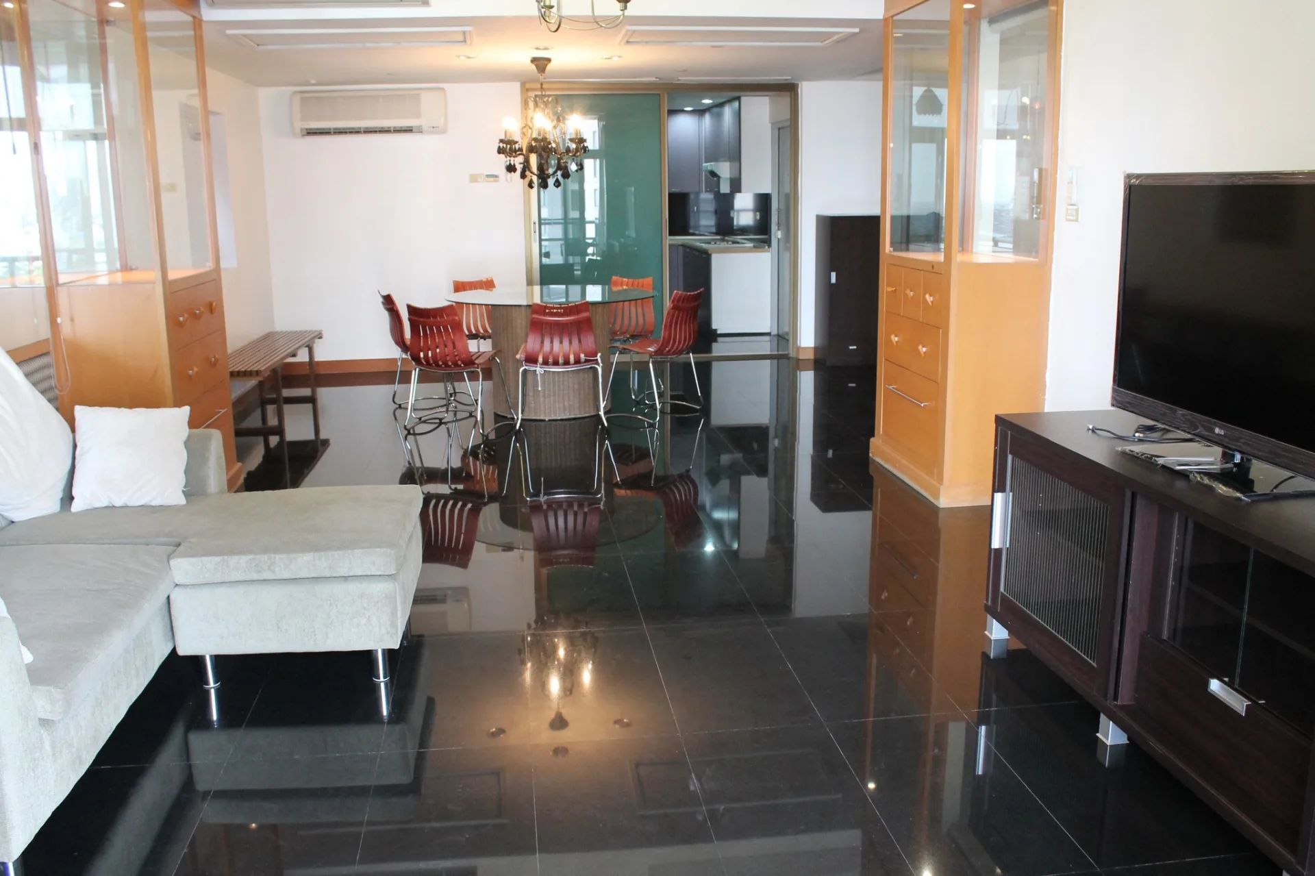 Property photos for All Season Mansion