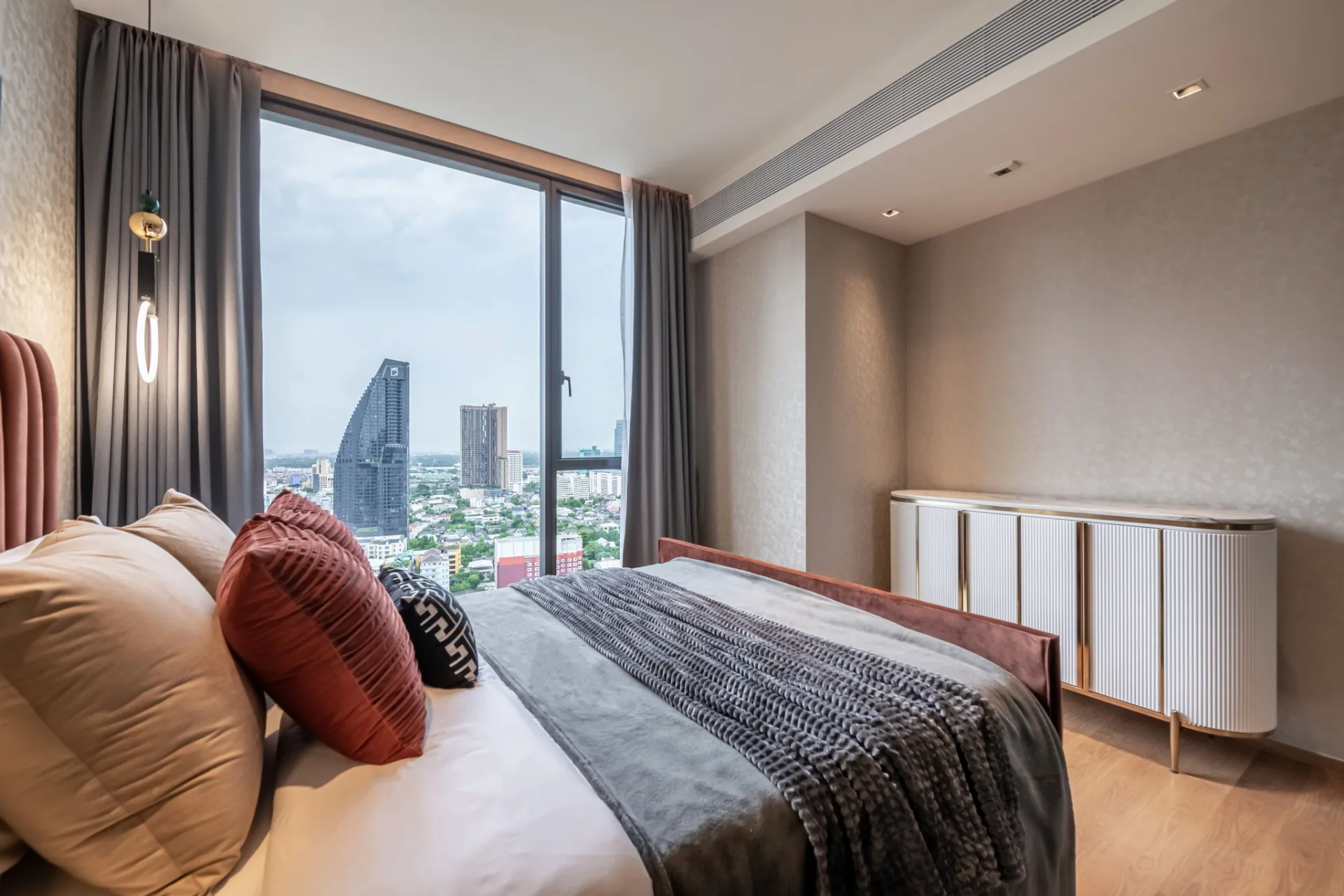 Property photos for BEATNIQ Sukhumvit 32