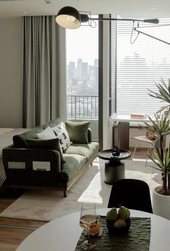 Property photos for Noble Form Thonglor