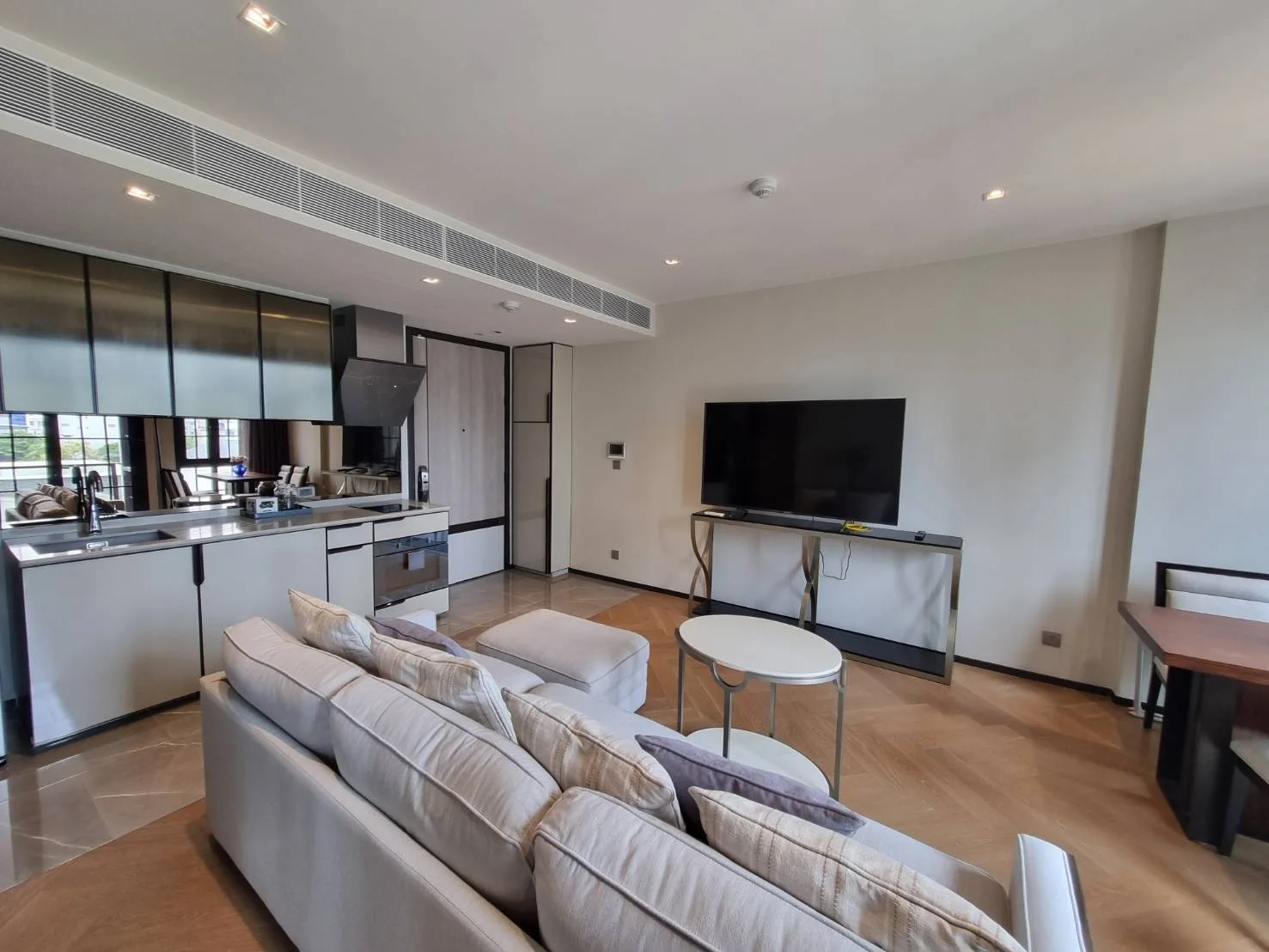 Property photos for The Reserve Sukhumvit 61