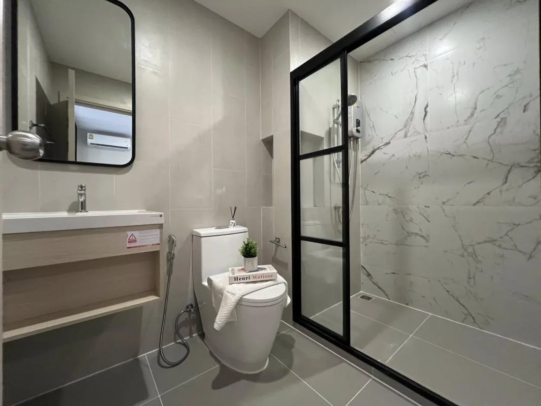 Property photos for Metris Rama 9-ramkhamhaeng