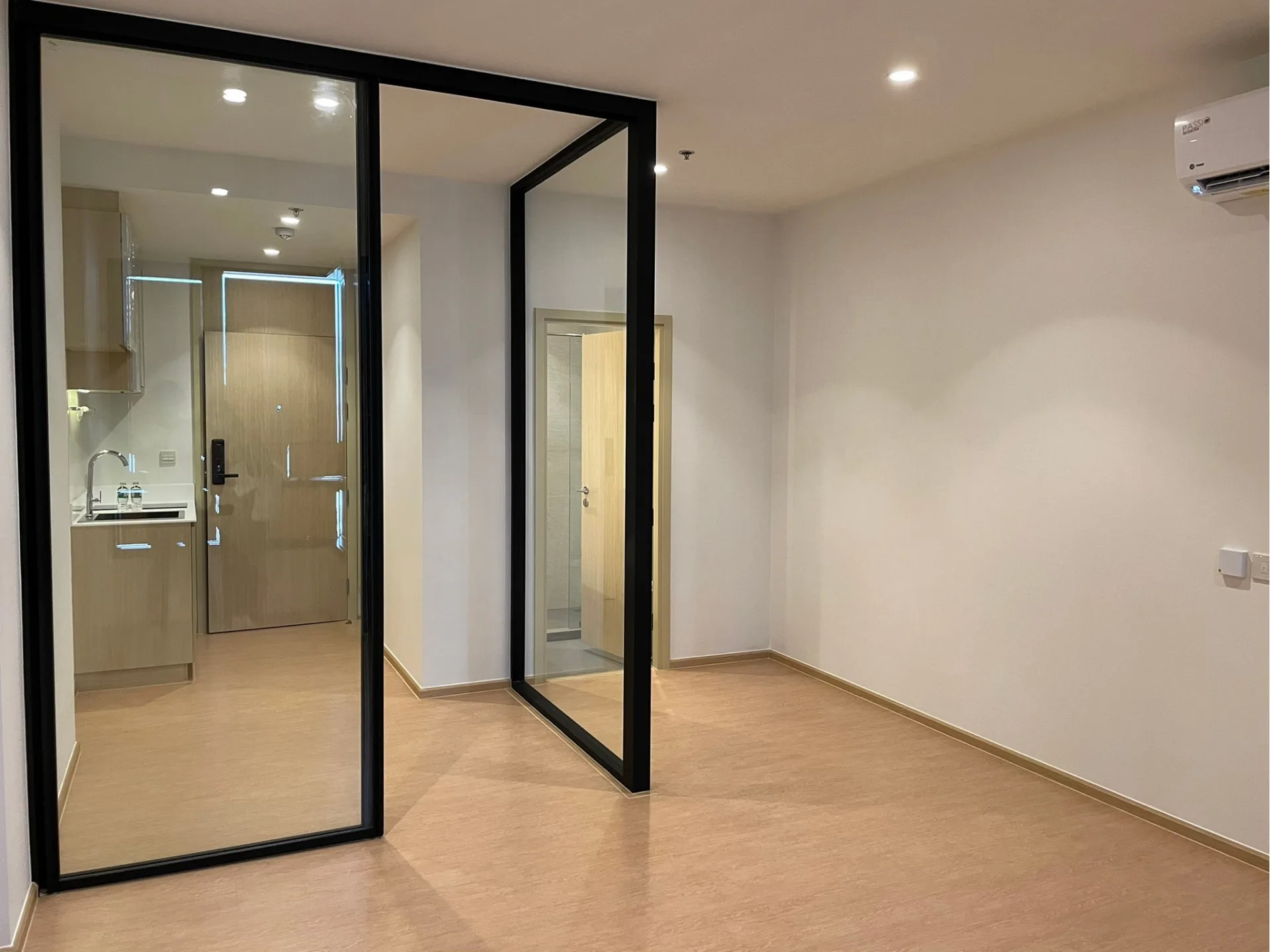 Property photos for Maru Ekkamai 2