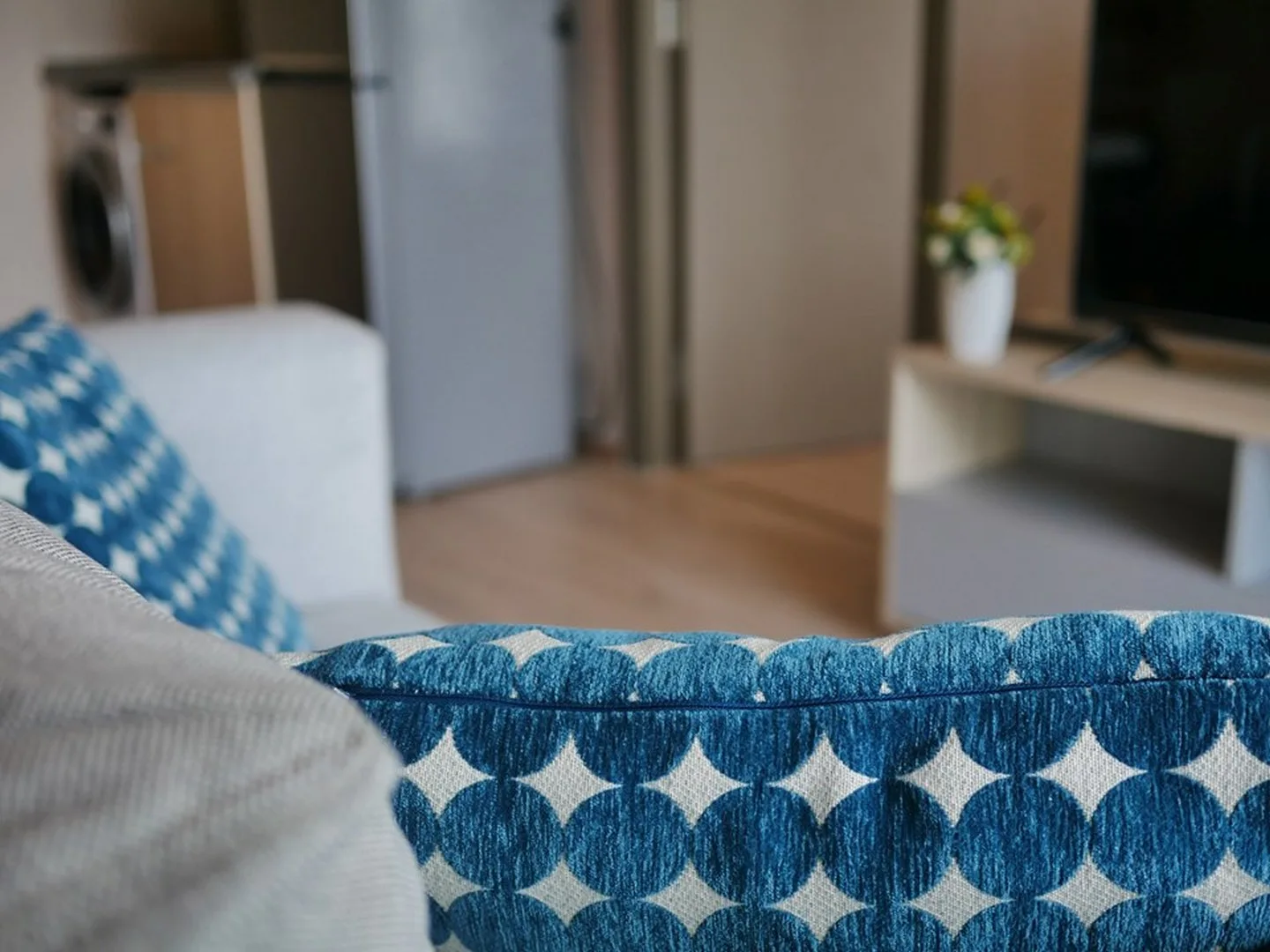 Property photos for IDEO O2