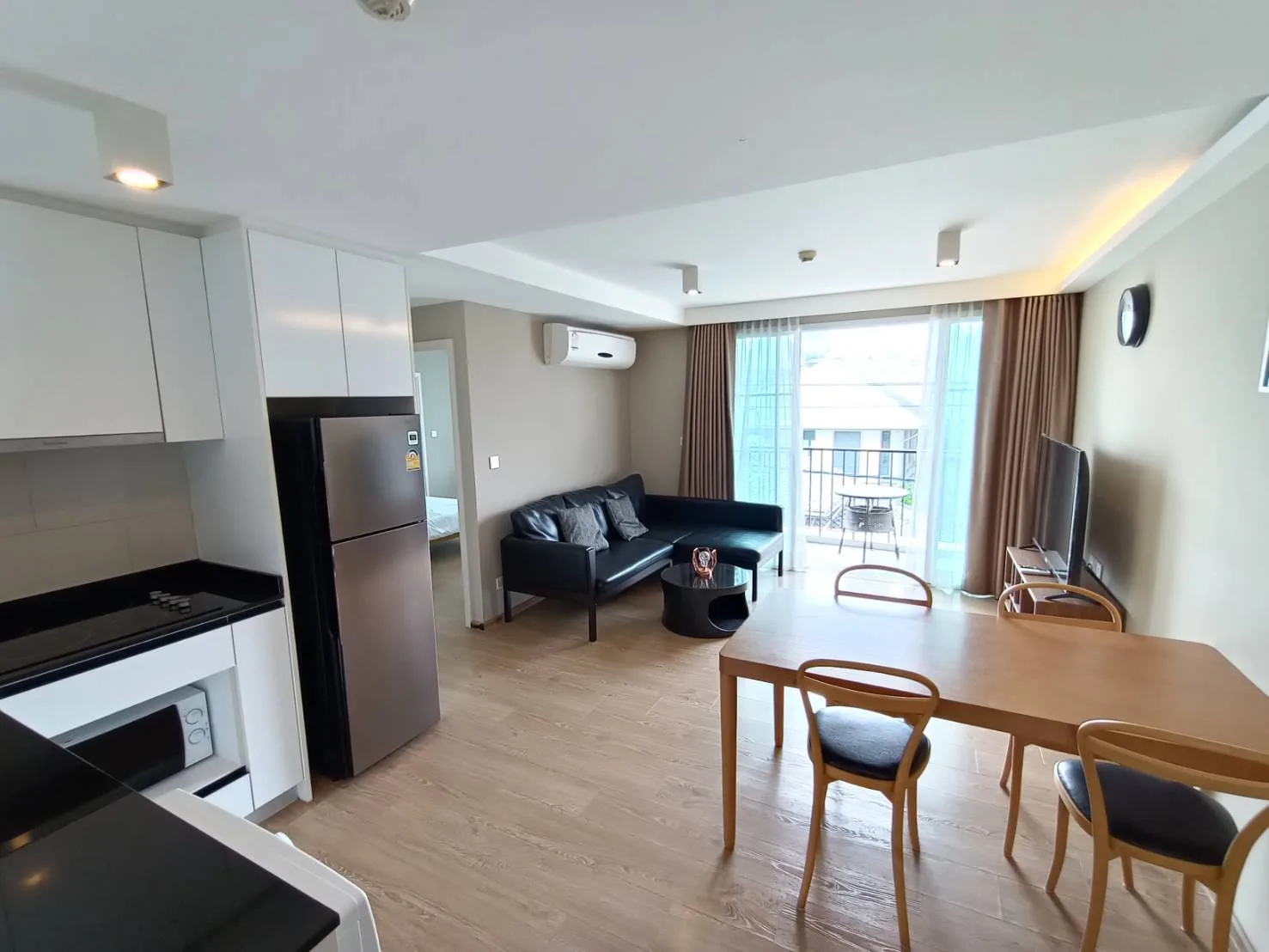 Property photos for Maestro 39