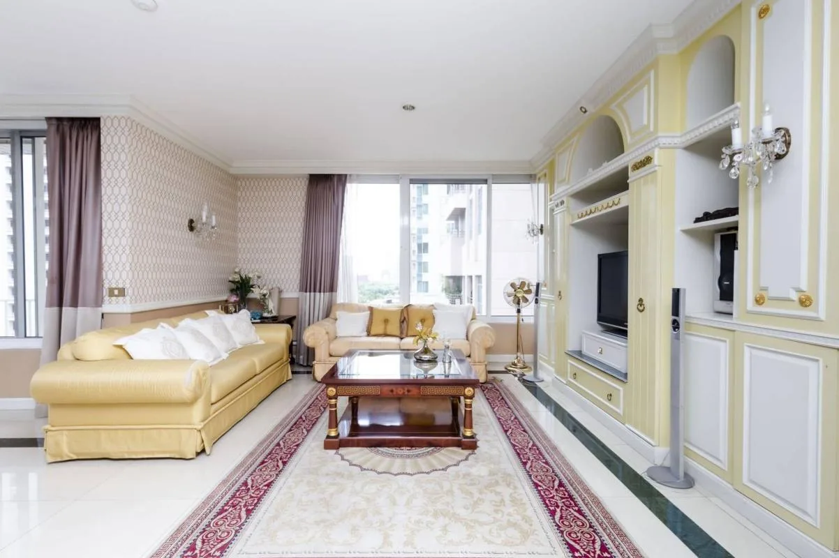 Property photos for Langsuan Ville
