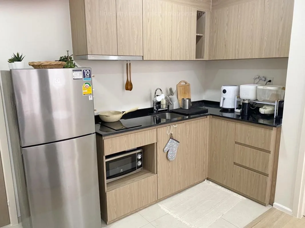 Property photos for Chambers On - nut Station