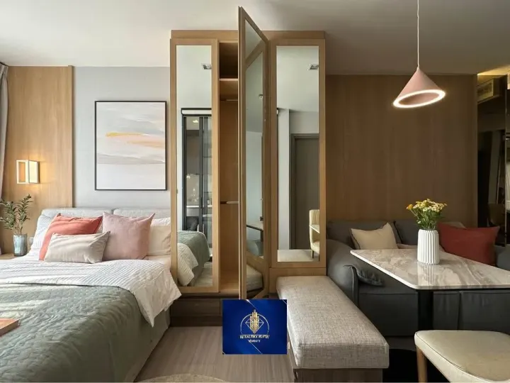 Property photos for Life Asoke Hype
