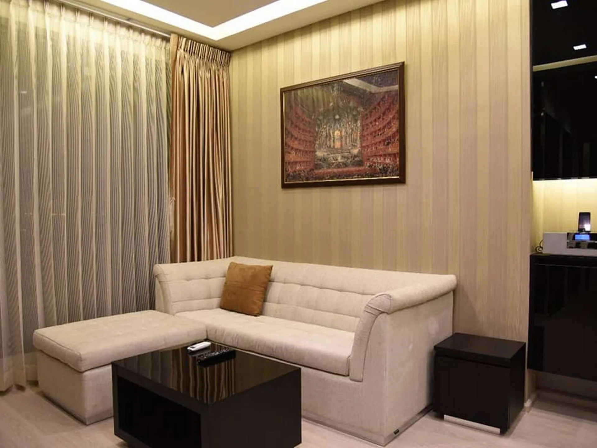 Property photos for Rhythm Sukhumvit 44/1