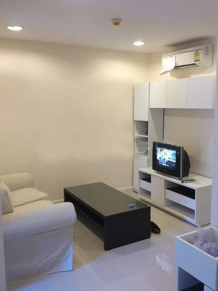 Property photos for Zenith Place Sukhumvit 42