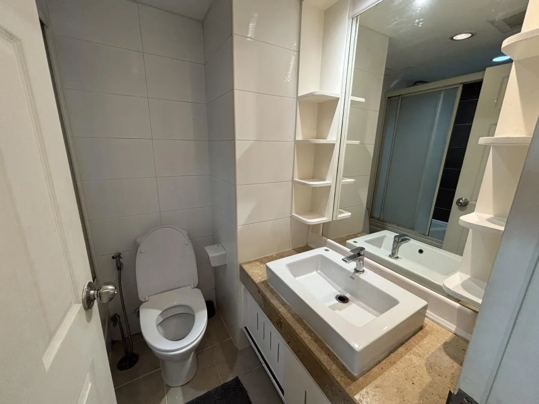 Property photos for Grand Park View Asoke
