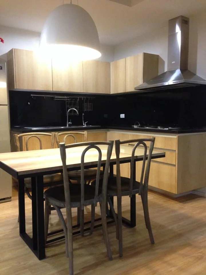 Property photos for Siri On 8