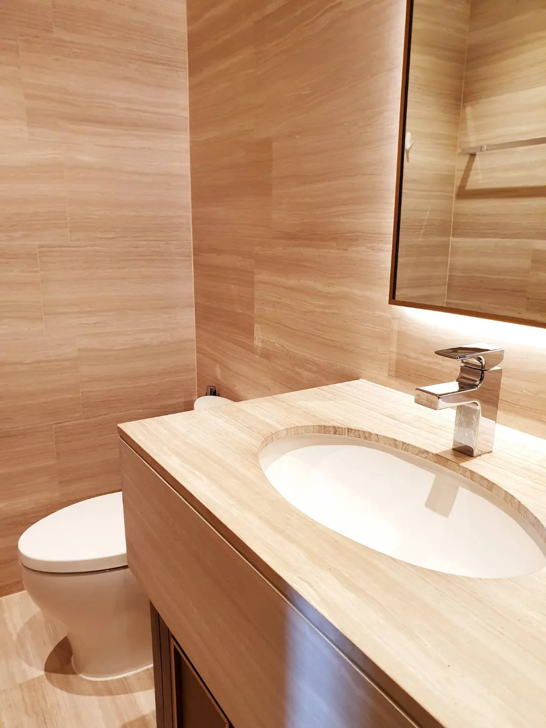 Property photos for The Diplomat 39