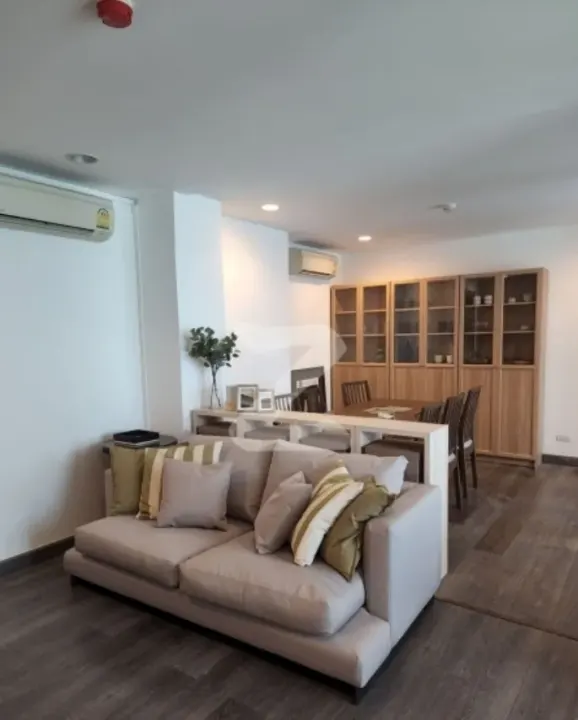 Property photos for Rende Sukhumvit 23