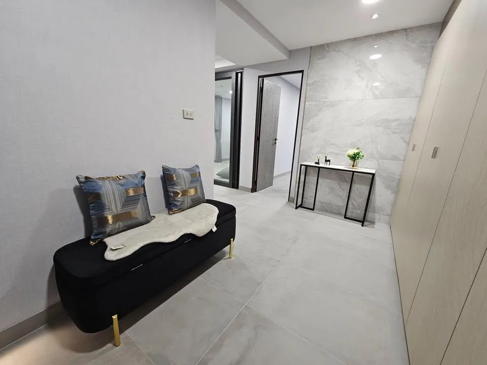 Property photos for The Waterford Diamond