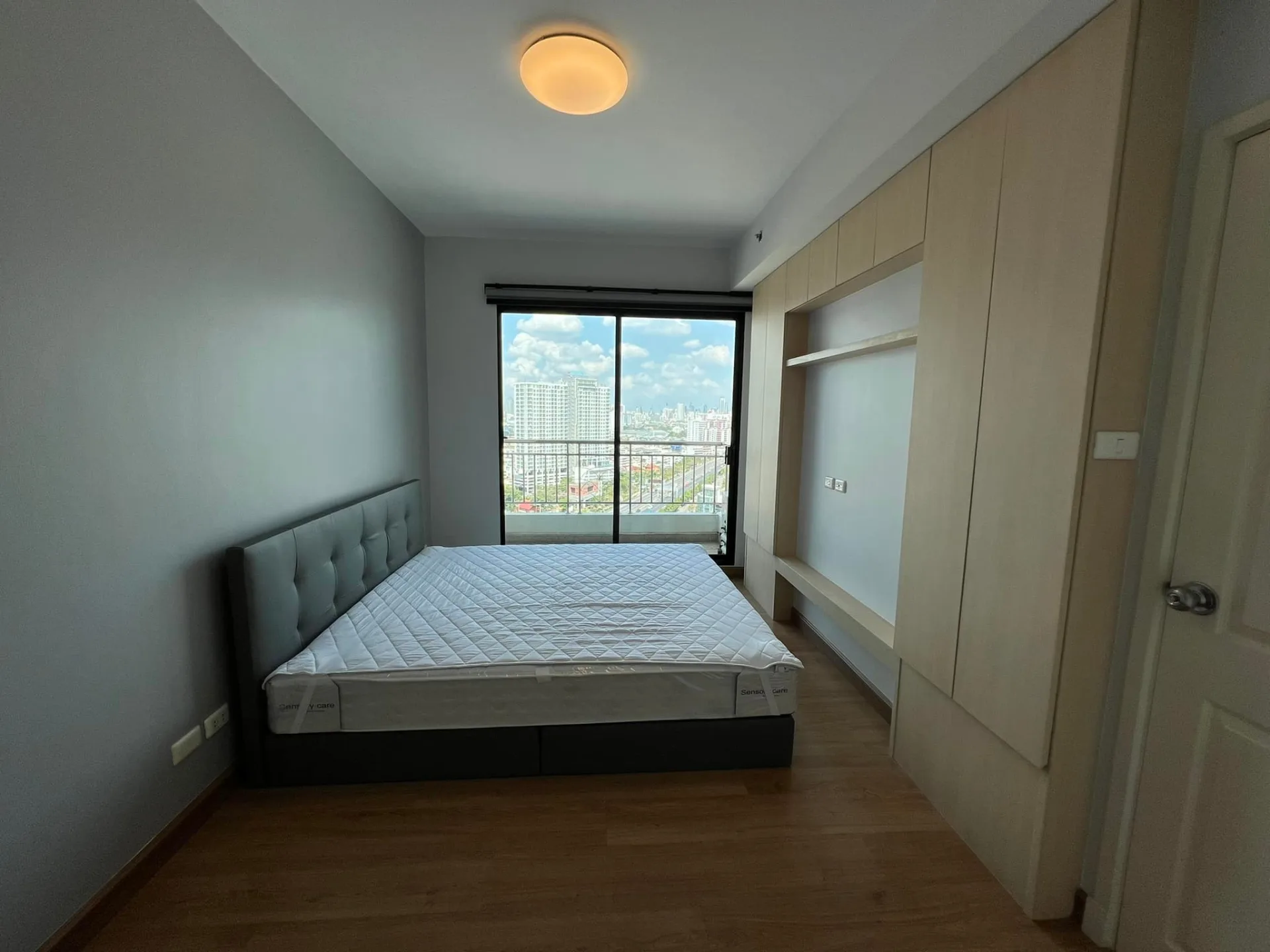 Property photos for Supalai Premier Narathiwas - Sathorn