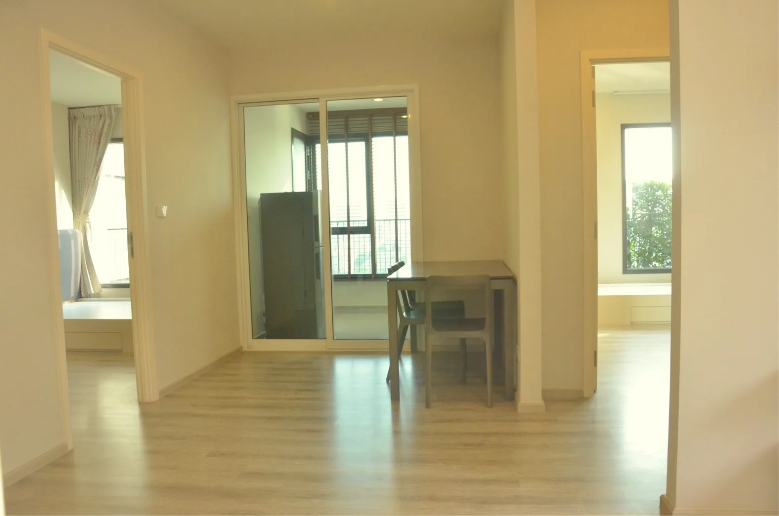 Property photos for Centric Ari Station