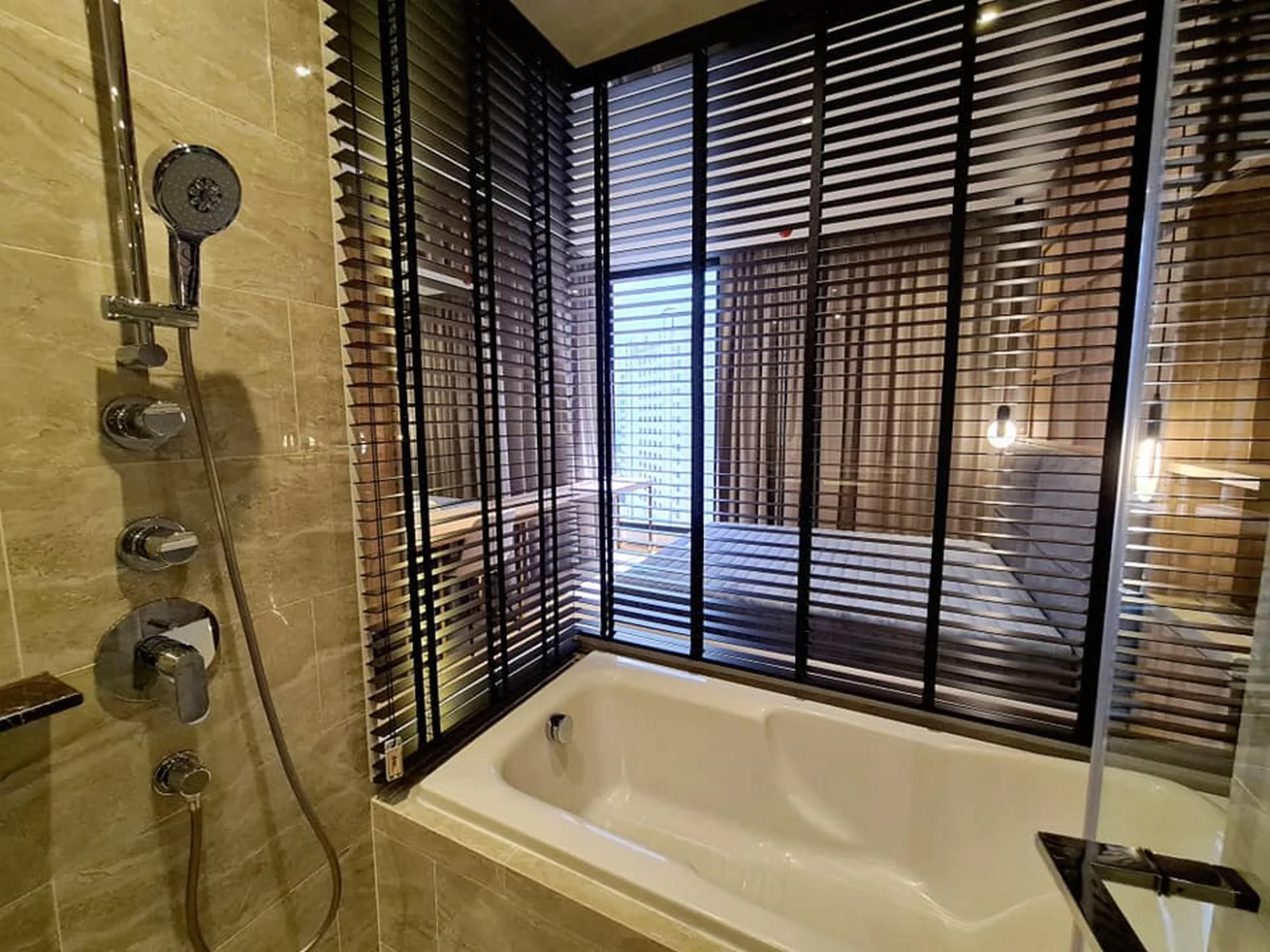 Property photos for ASHTON Asoke - Rama 9