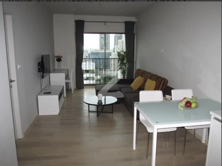 Property photos for Noble Refine