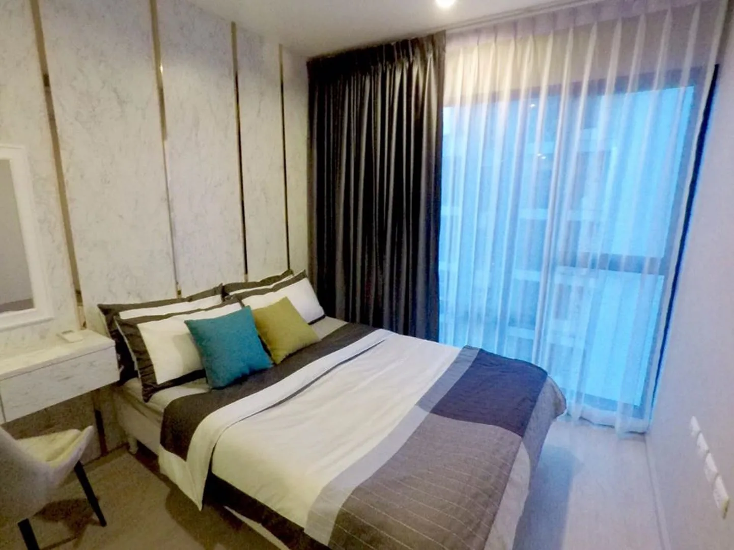 Property photos for Rhythm Asoke 2
