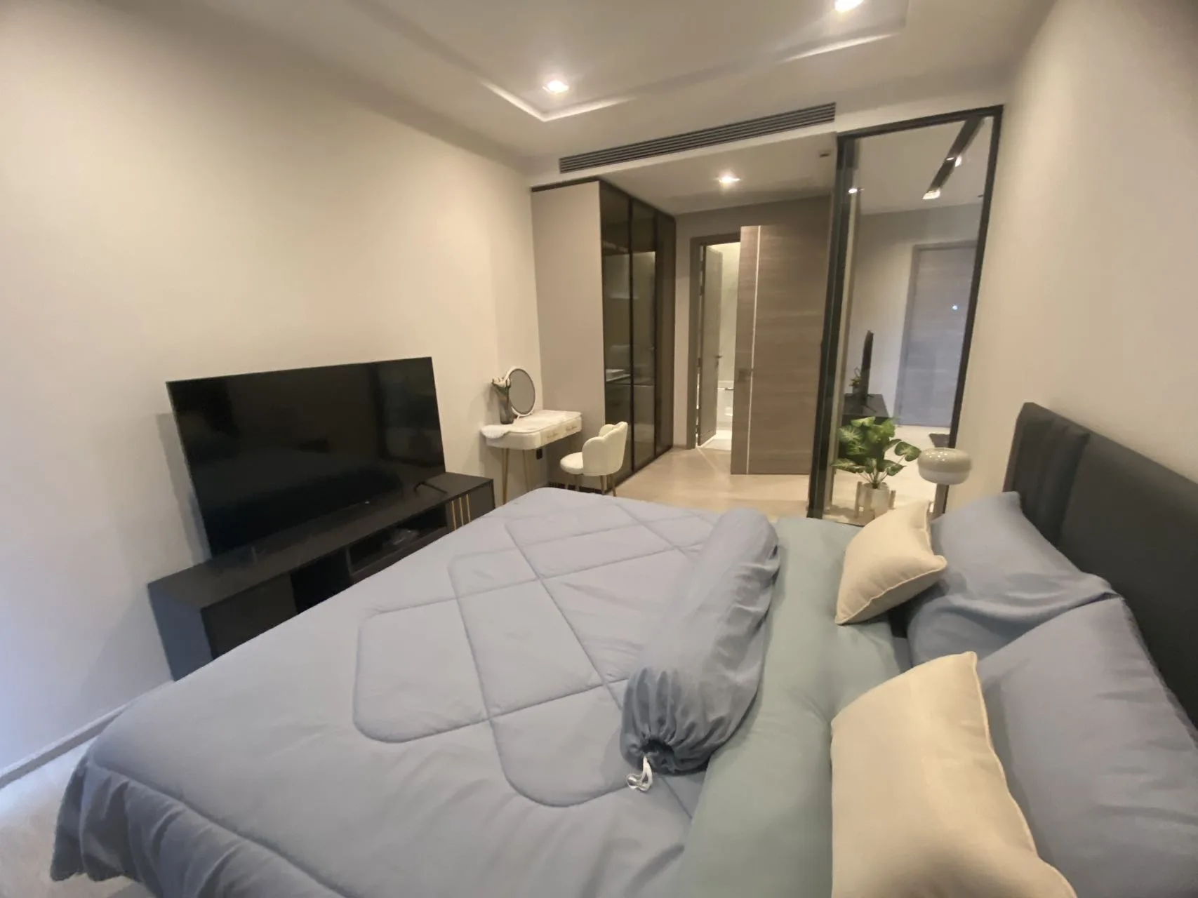 Property photos for The Room Sukhumvit 38