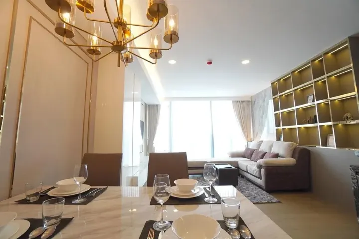 Property photos for Siamese Exclusive Queens