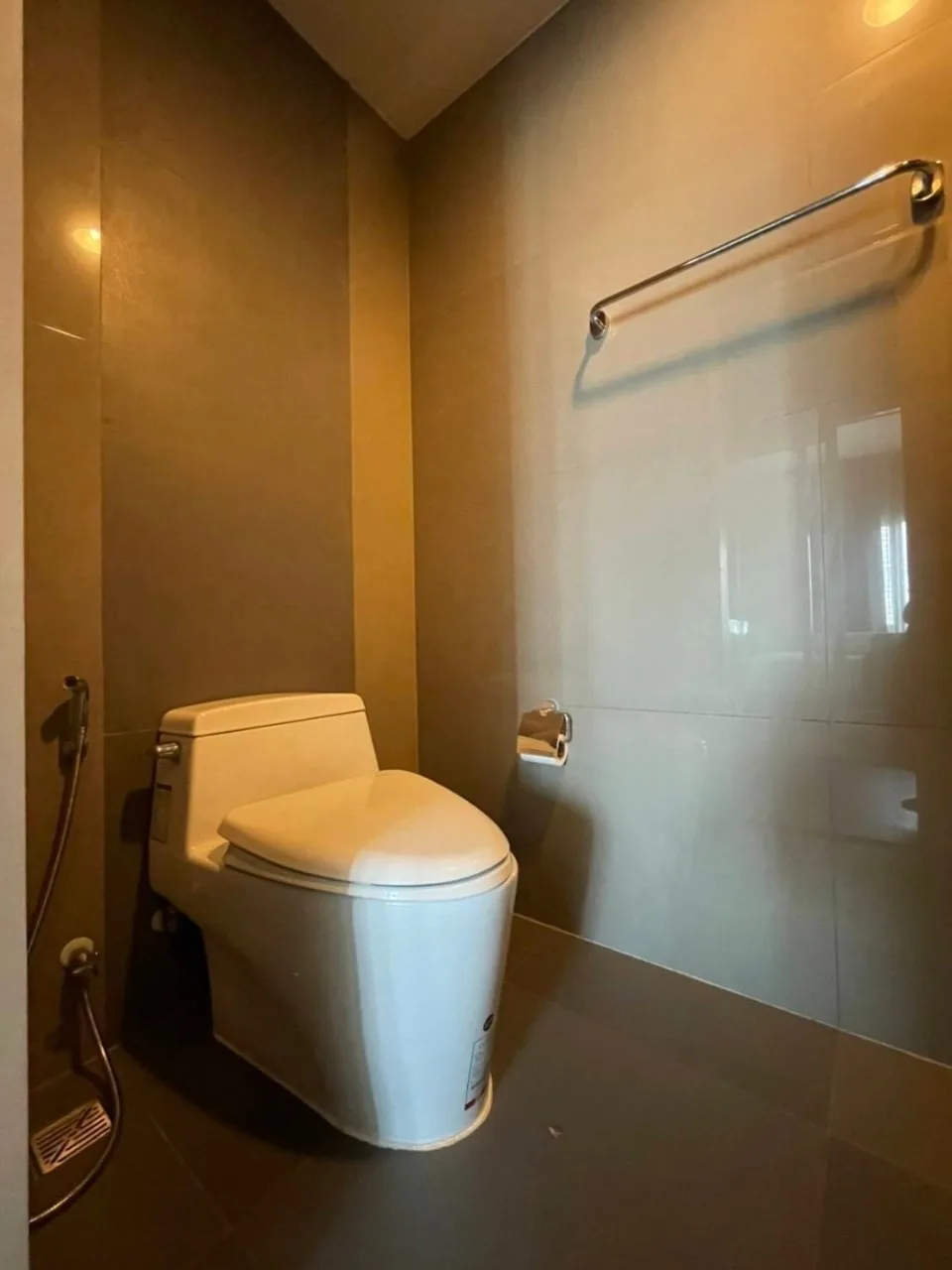 Property photos for The Crest Sukhumvit 34