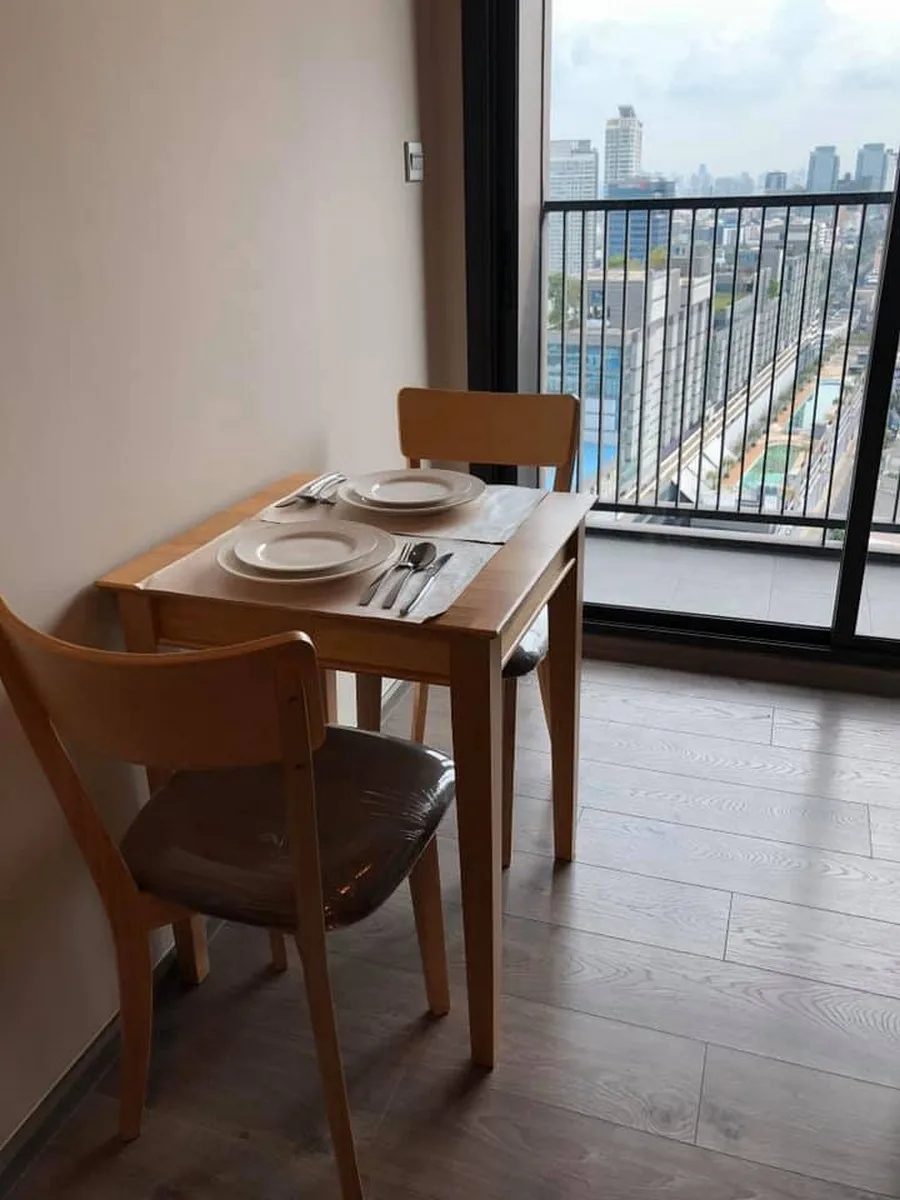 Property photos for Whizdom Avenue Ratchada - Ladprao