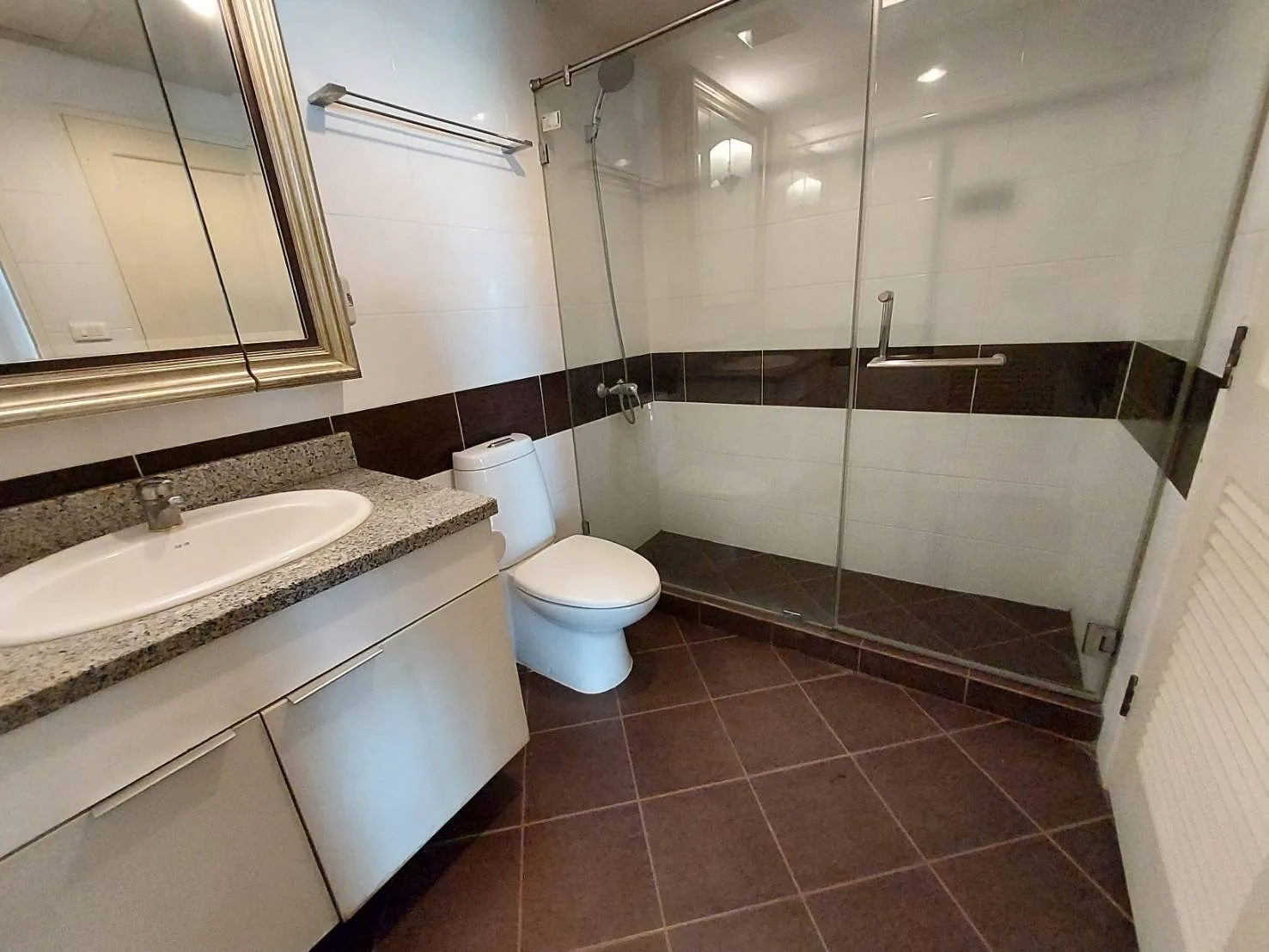 Property photos for Serene Place Sukhumvit 24