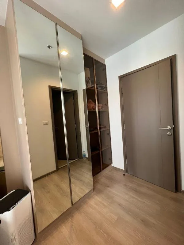 Property photos for THE LINE Phahonyothin Park