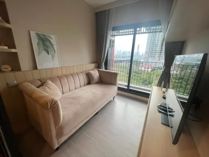 Property photos for Life Asoke Hype