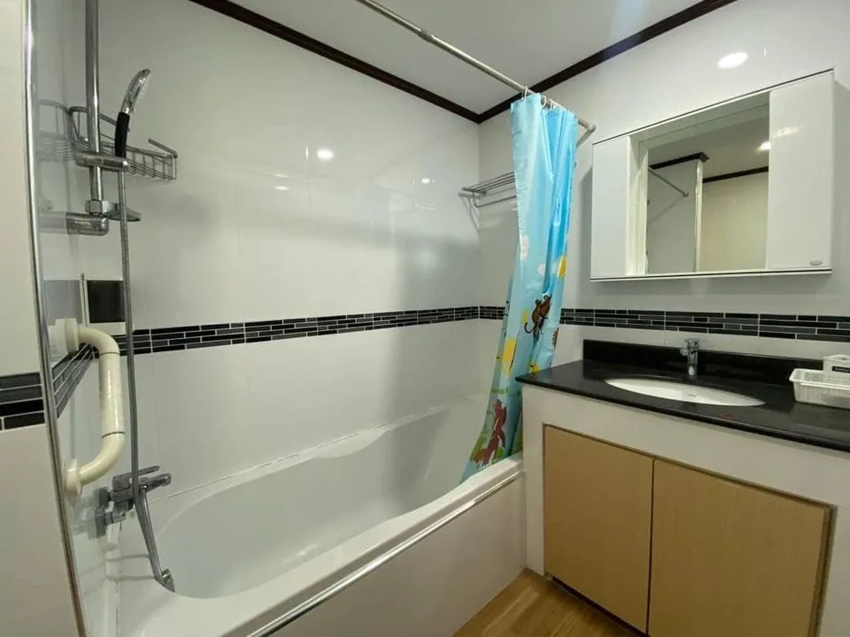 Property photos for Supalai Place