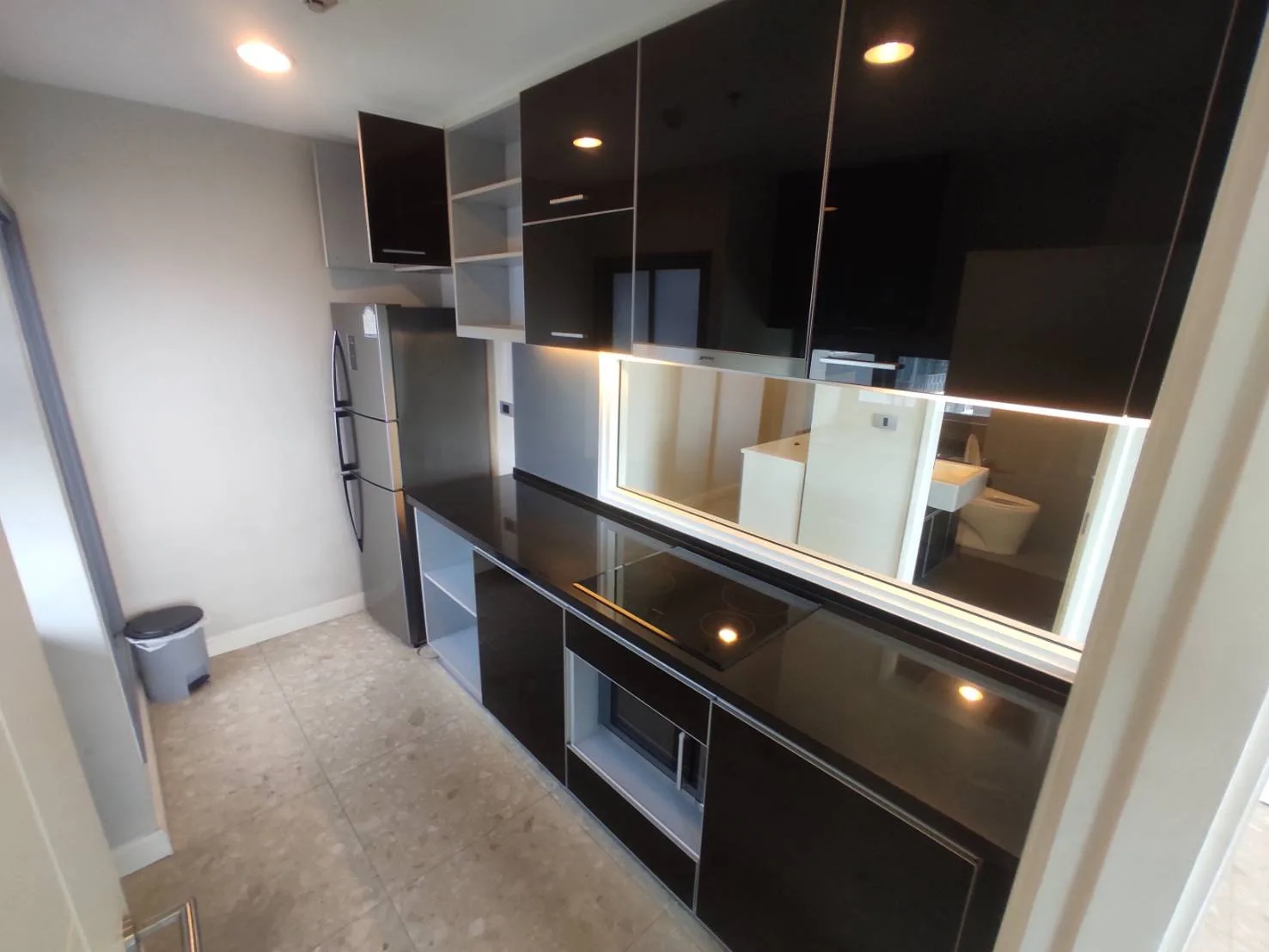 Property photos for The Crest Sukhumvit 34