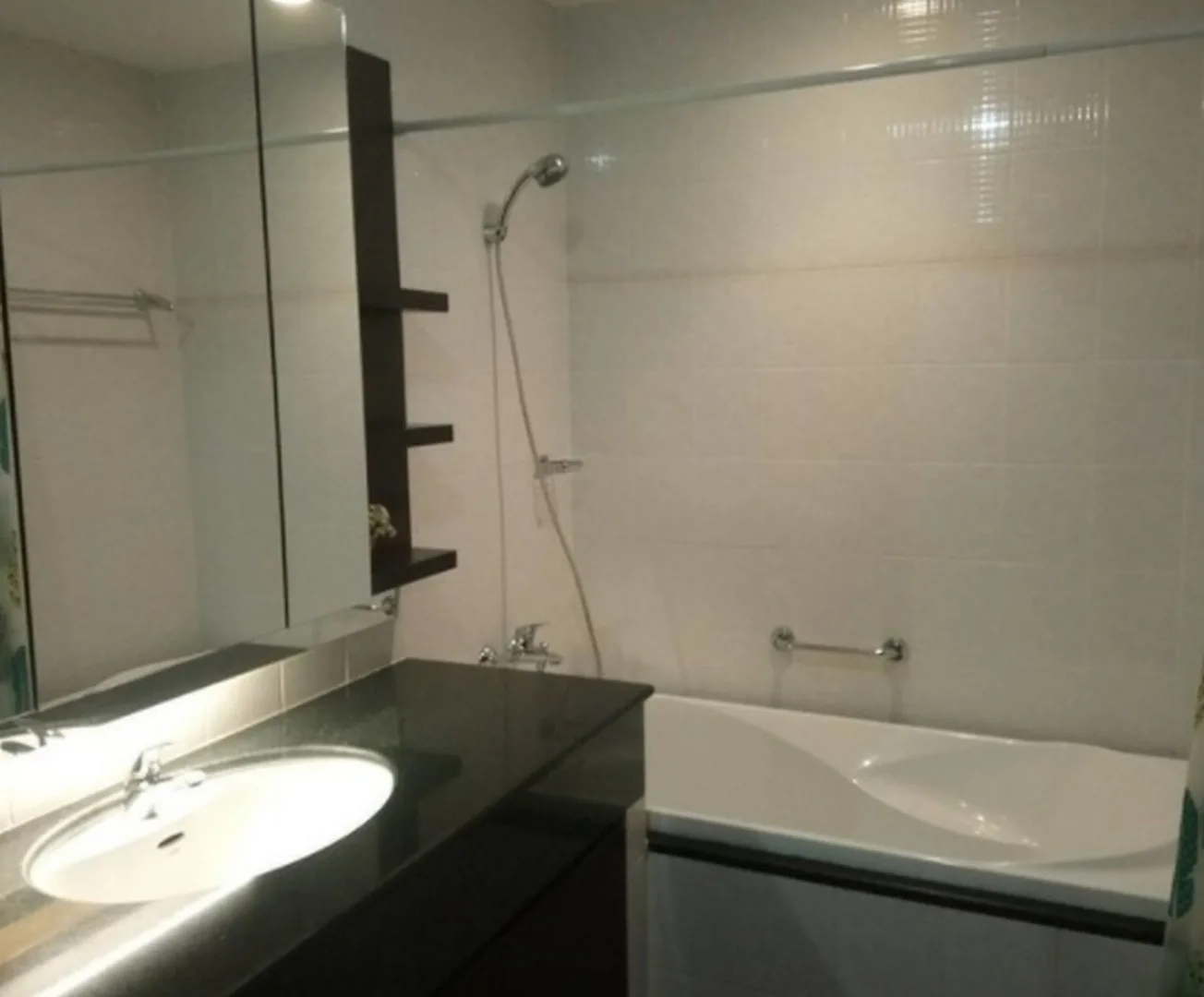 Property photos for Vista Garden