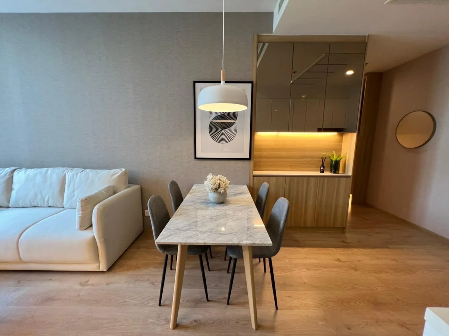 Property photos for Noble BE19