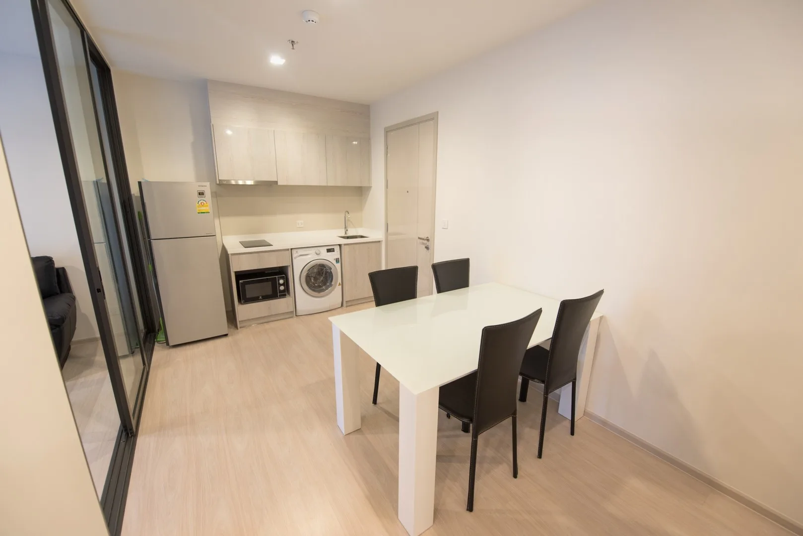 Property photos for Life Sukhumvit 48