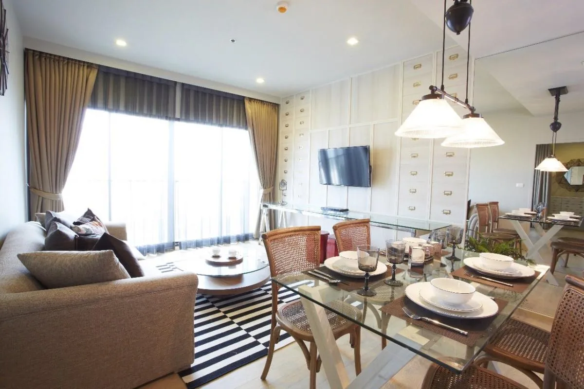 Property photos for Noble Refine